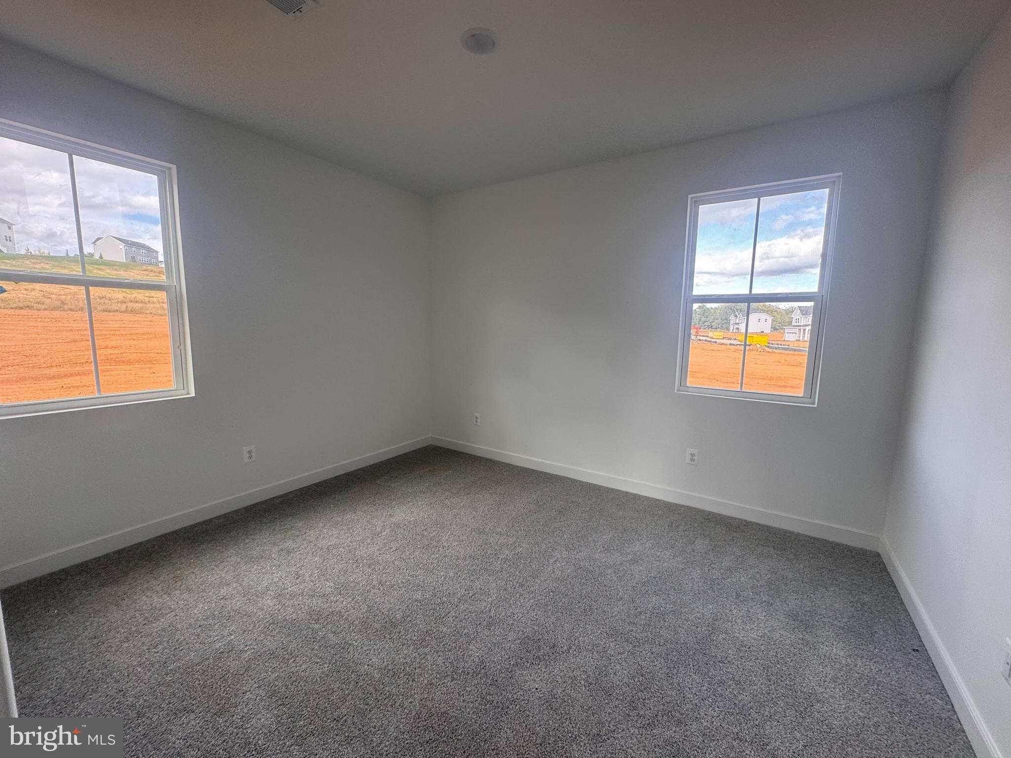 ESTATES OF TUSCARORA - Residential