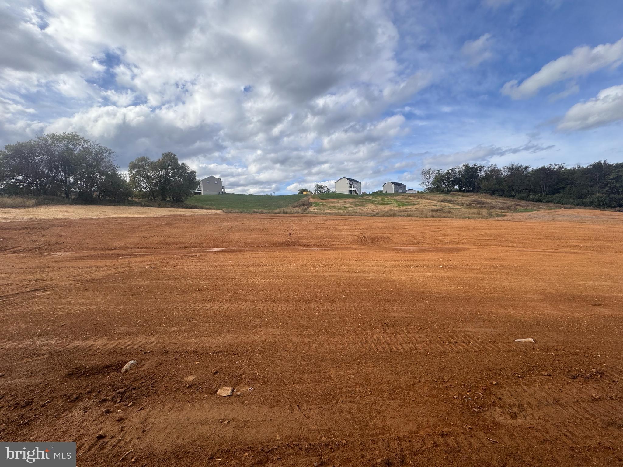 ESTATES OF TUSCARORA - Residential