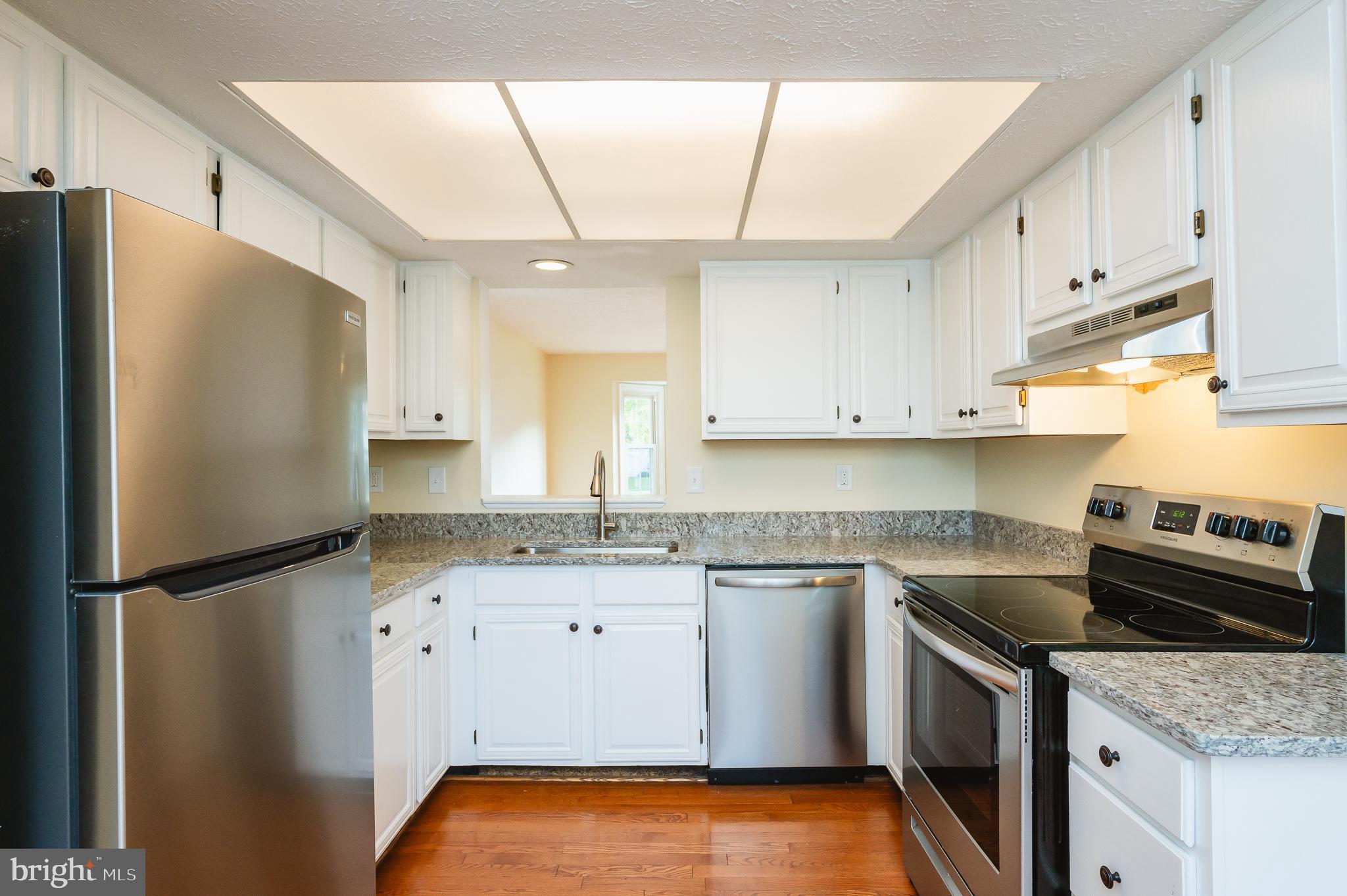 VILLAGE OF SILVER HALL - Residential