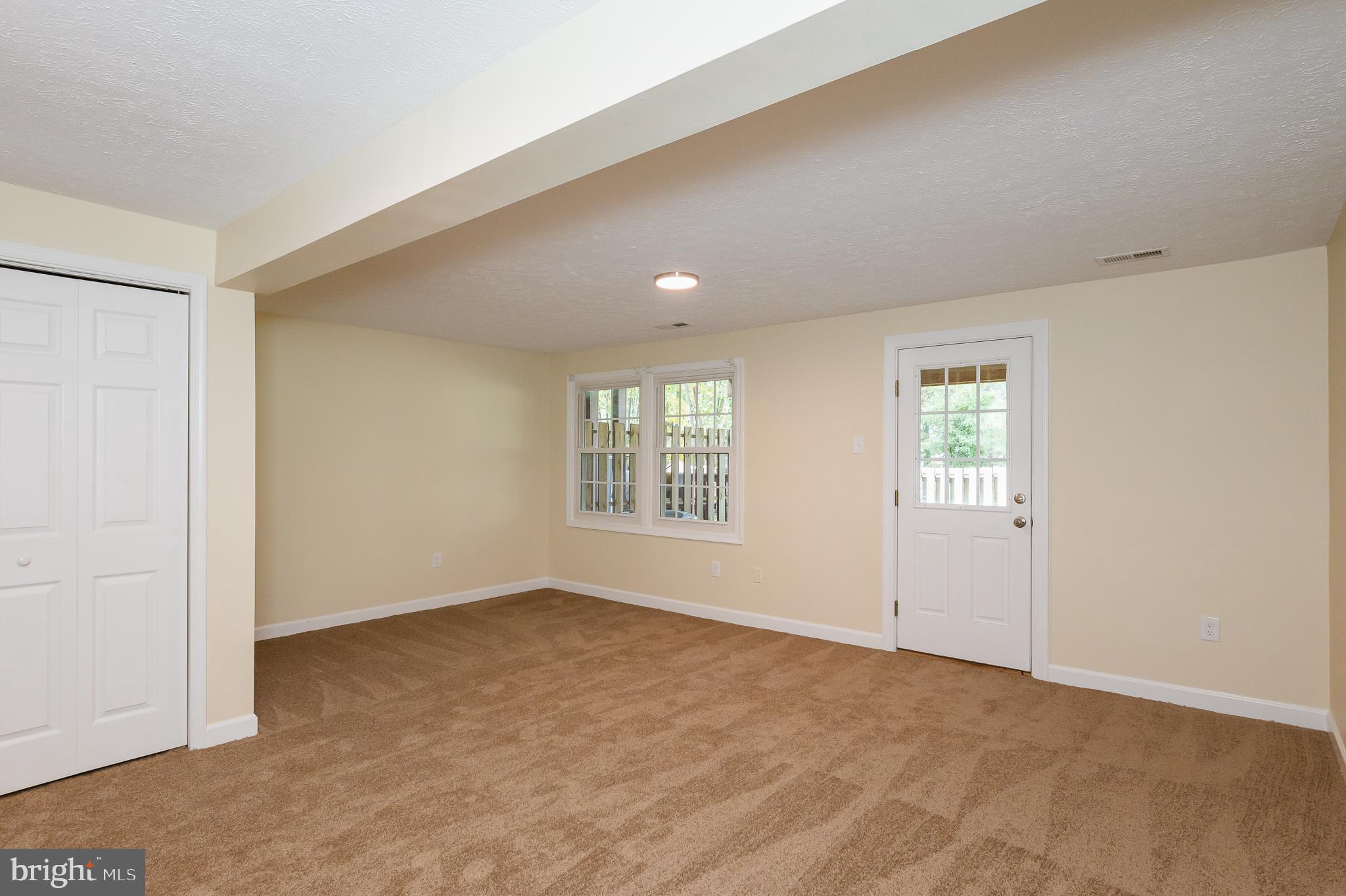 VILLAGE OF SILVER HALL - Residential