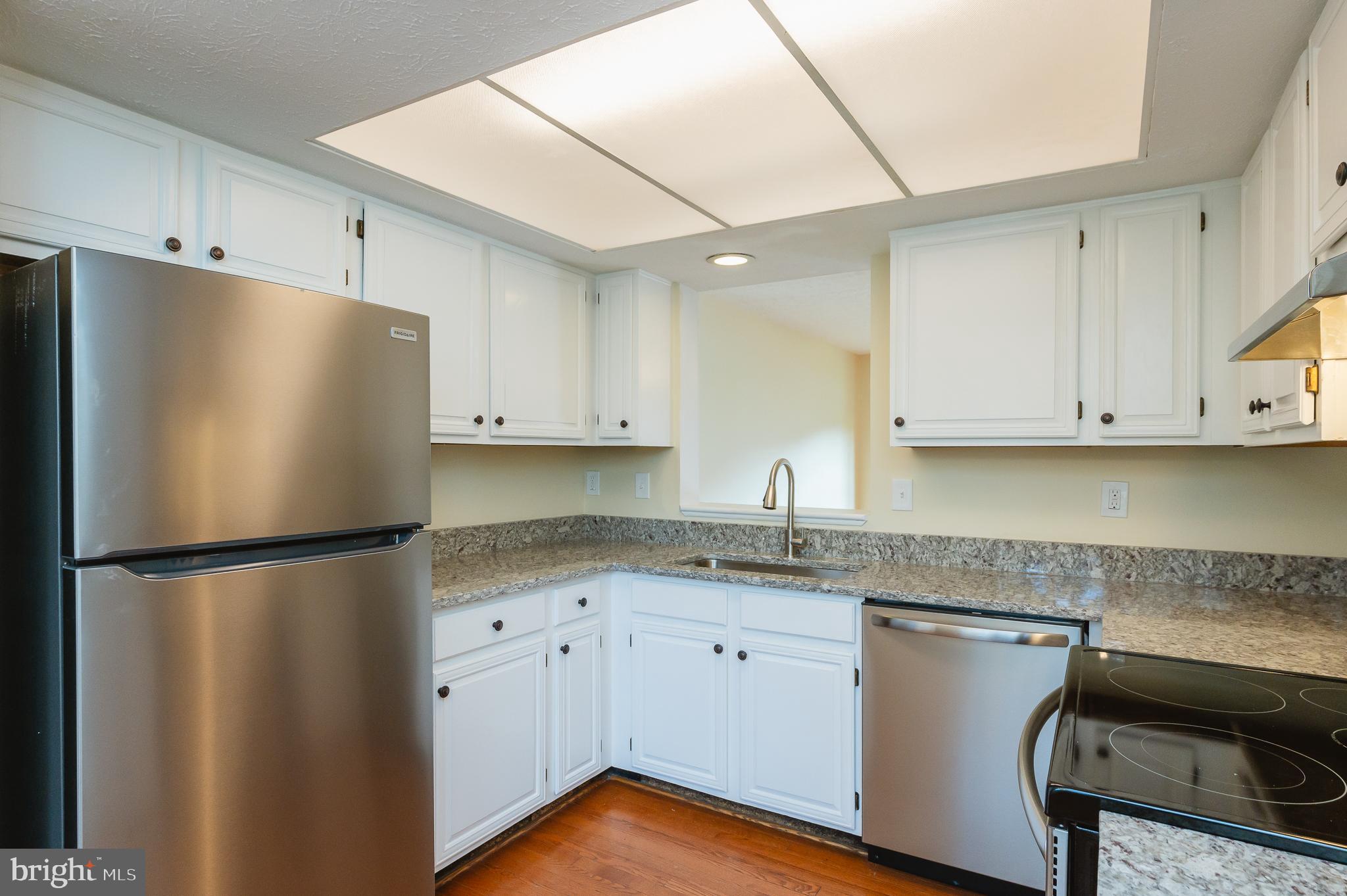 VILLAGE OF SILVER HALL - Residential