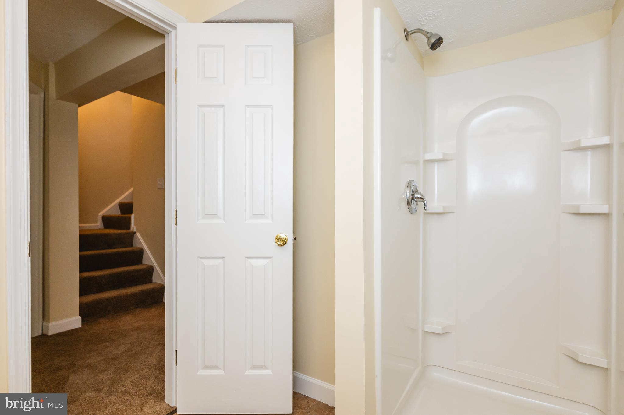 VILLAGE OF SILVER HALL - Residential