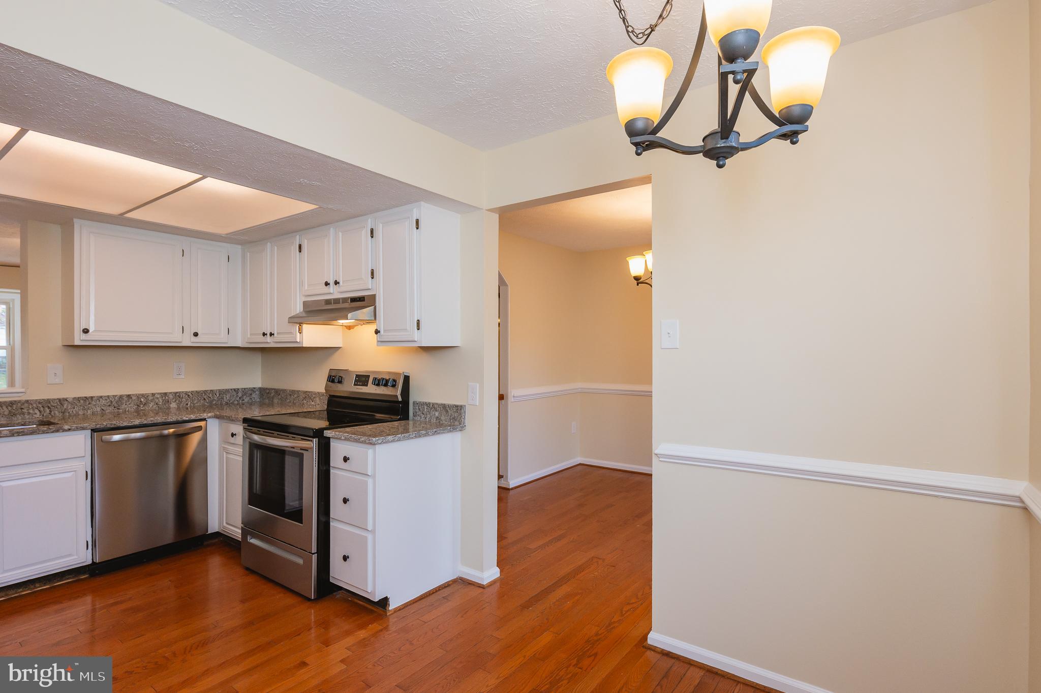 VILLAGE OF SILVER HALL - Residential