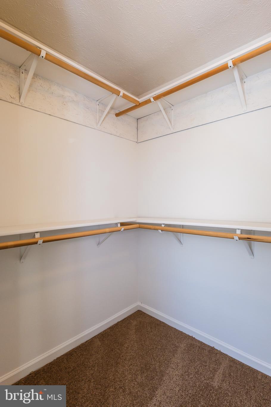 VILLAGE OF SILVER HALL - Residential