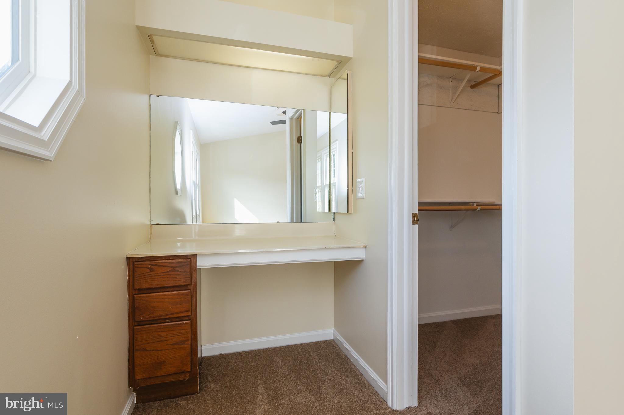 VILLAGE OF SILVER HALL - Residential