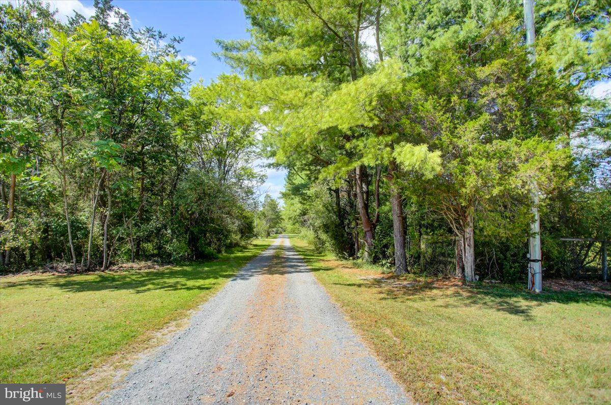 HIDDEN RIVER - Residential