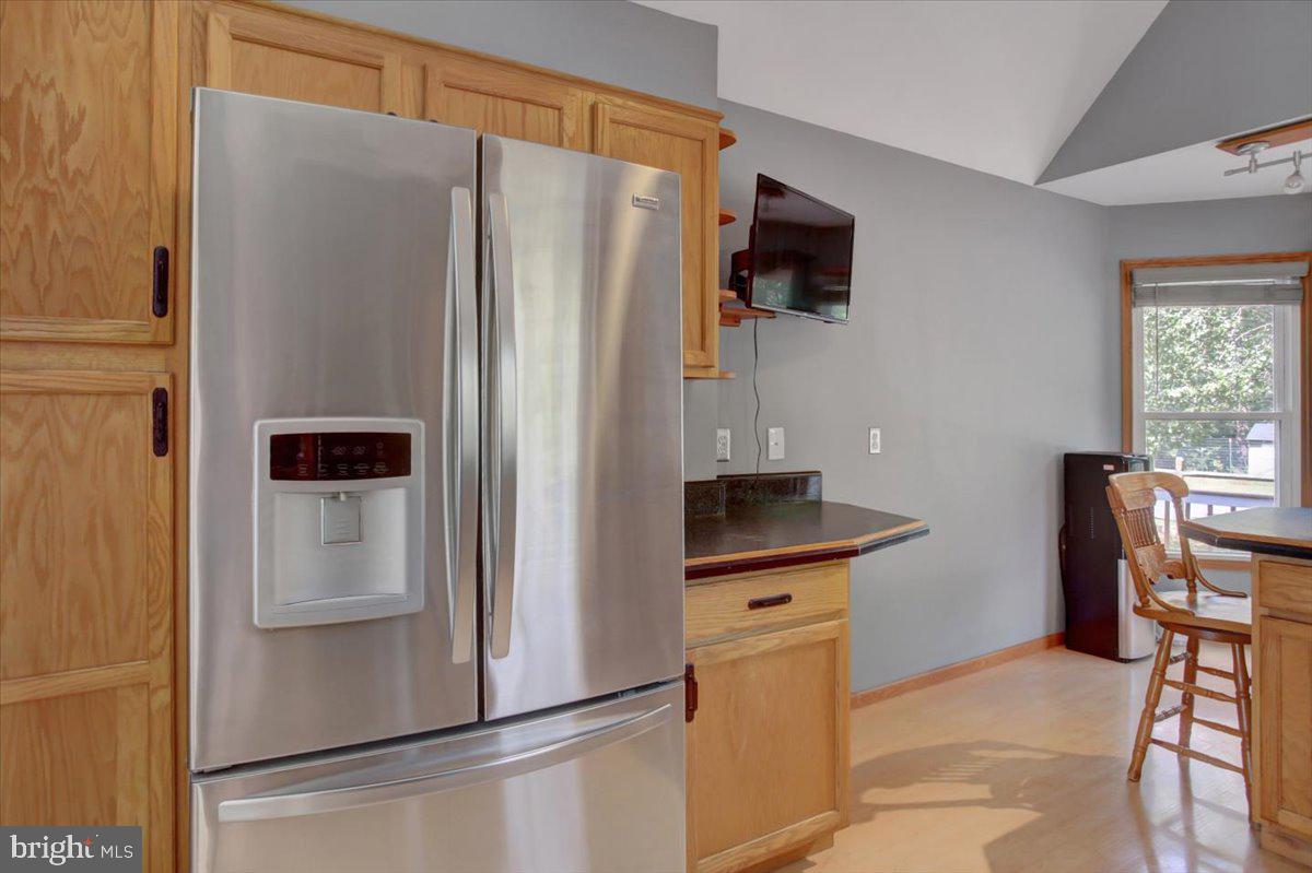 HIDDEN RIVER - Residential