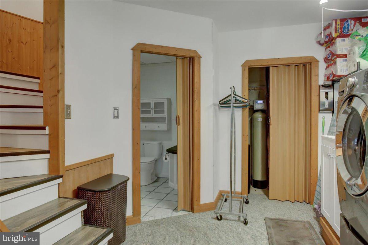 HIDDEN RIVER - Residential