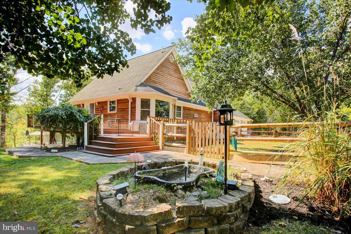 HIDDEN RIVER - Residential