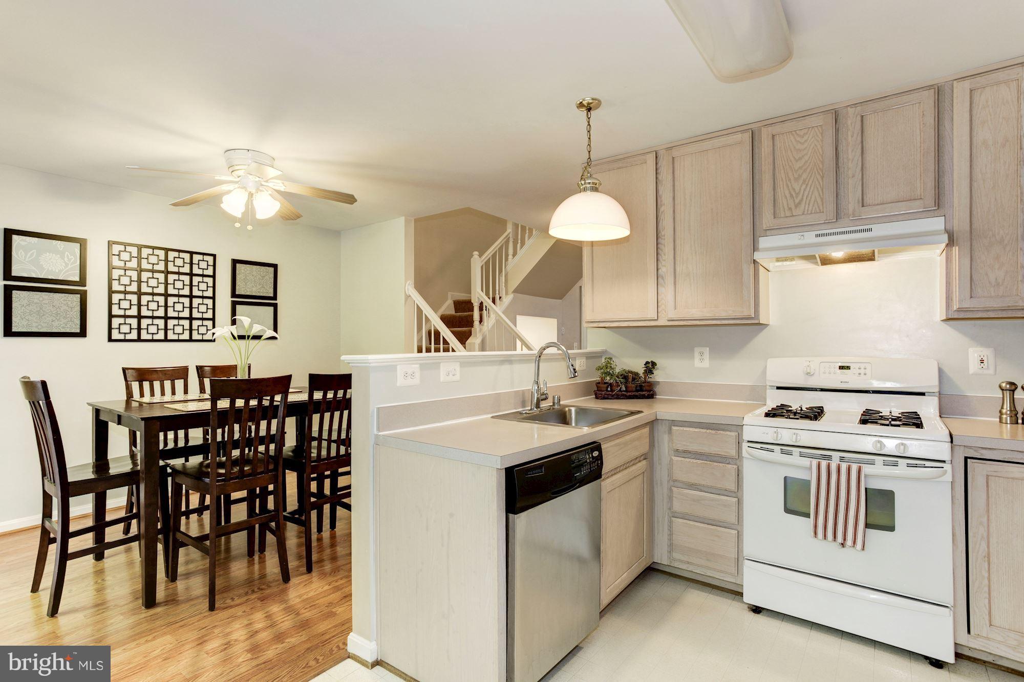 LAKECREST - Residential