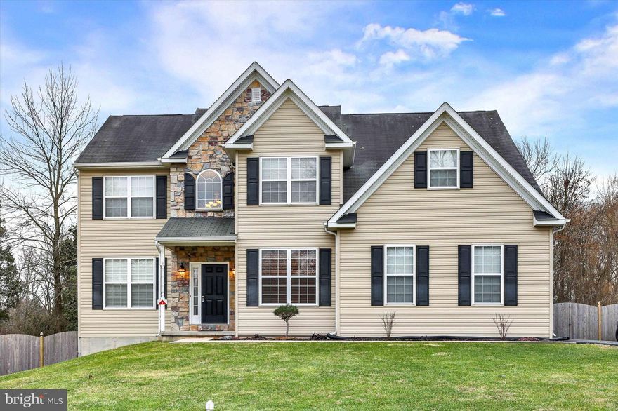 Welcome to 828 Germantown Pike in Eagleville! This beautiful colonial is situated on a half acre lot in East Norriton Township.

This Del Grippo built home offers a floor plan that is made for entertaining!  Step inside the two story foyer and you will find the formal living room and home office/den with french door. The formal dining room leads into your eat-in kitchen, complete with all new GE appliances.  A brand new sliding door opens to the oversized rear deck, overlooking the fenced rear yard. Open to the eat in kitchen is a large family room with a wood burning fireplace and recessed lighting.

Upstairs, the main bedroom suite features its own bath with a jetted soaking tub, separate shower and double sink vanity. There is no shortage of closet space here with a huge 20 foot walk-in closet, with dressing room. Three additional bedrooms and  a hall bath complete this level.

Looking for more space to relax? The spacious finished daylight basement offers a great recreation area with a wet bar and dry bar, both featuring granite counters. There is also a separate office/den, a third full bath and a large storage room. 

Additional updates include a newer heater (2019) and brand new carpets.

Located in beautiful East Norriton township, this home is within minutes of Einstein Hospital, the walking trails at Norristown Farm Park, Elmwood Park Zoo and Evansburg State Park. Enjoy shopping and dining in nearby Plymouth Meeting, Blue Bell, Conshohocken and King of Prussia. Center City is only 30 minutes away by train at the Norristown Transportation Center.

Call today to schedule your showing!

Showings begin on 2/4/2024

Room sizes are estimated and should be verified by the buyer.