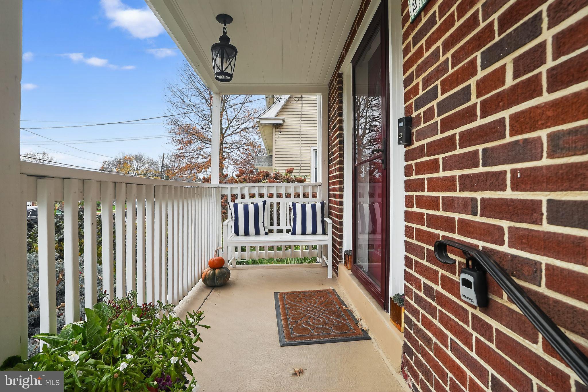 FLOURTOWN - Residential