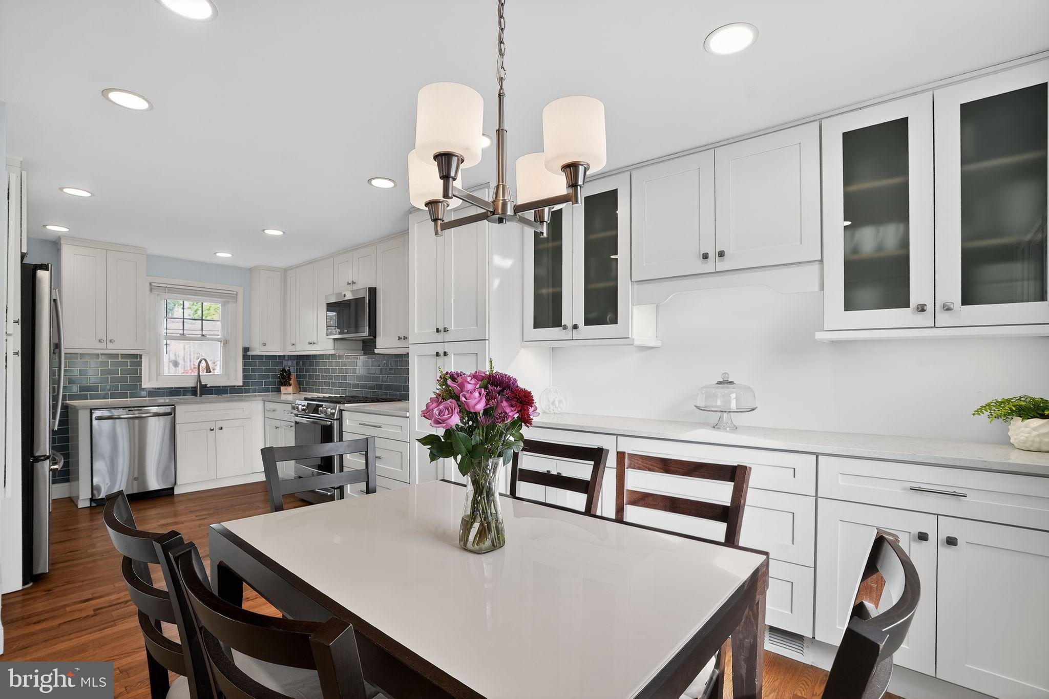 FLOURTOWN - Residential