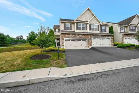 Townhouse For Sale - 5 E Abby Lane<br/> Schuylkill County, SCHUYLKILL HAVEN, PA 17972