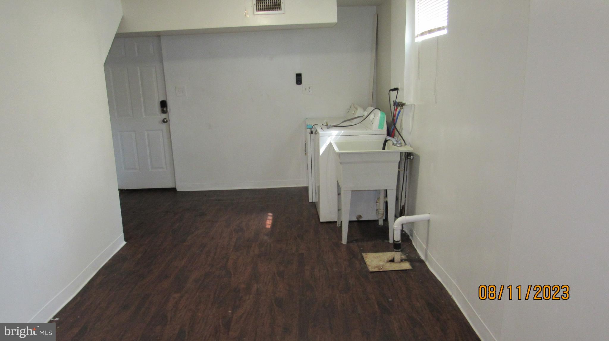 WAGGAMAN HEIGHTS - Residential