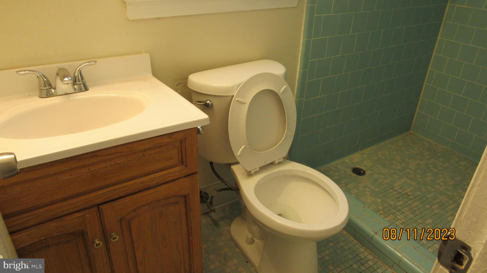 WAGGAMAN HEIGHTS - Residential