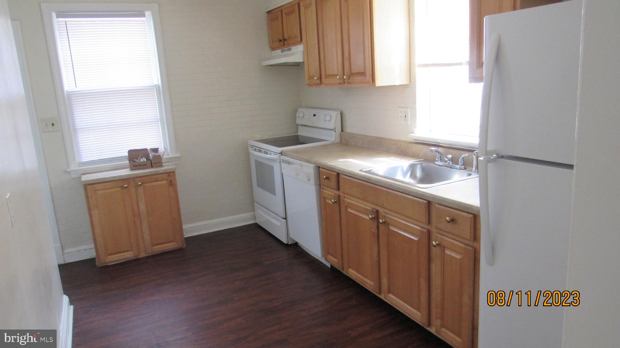 WAGGAMAN HEIGHTS - Residential