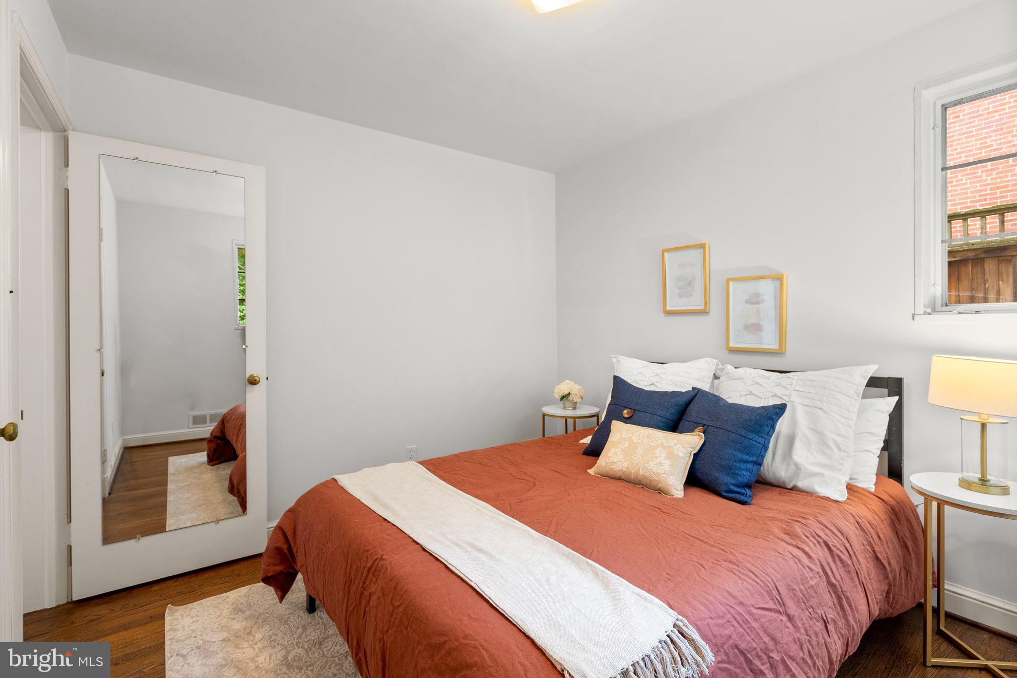 PARKWOOD - Residential