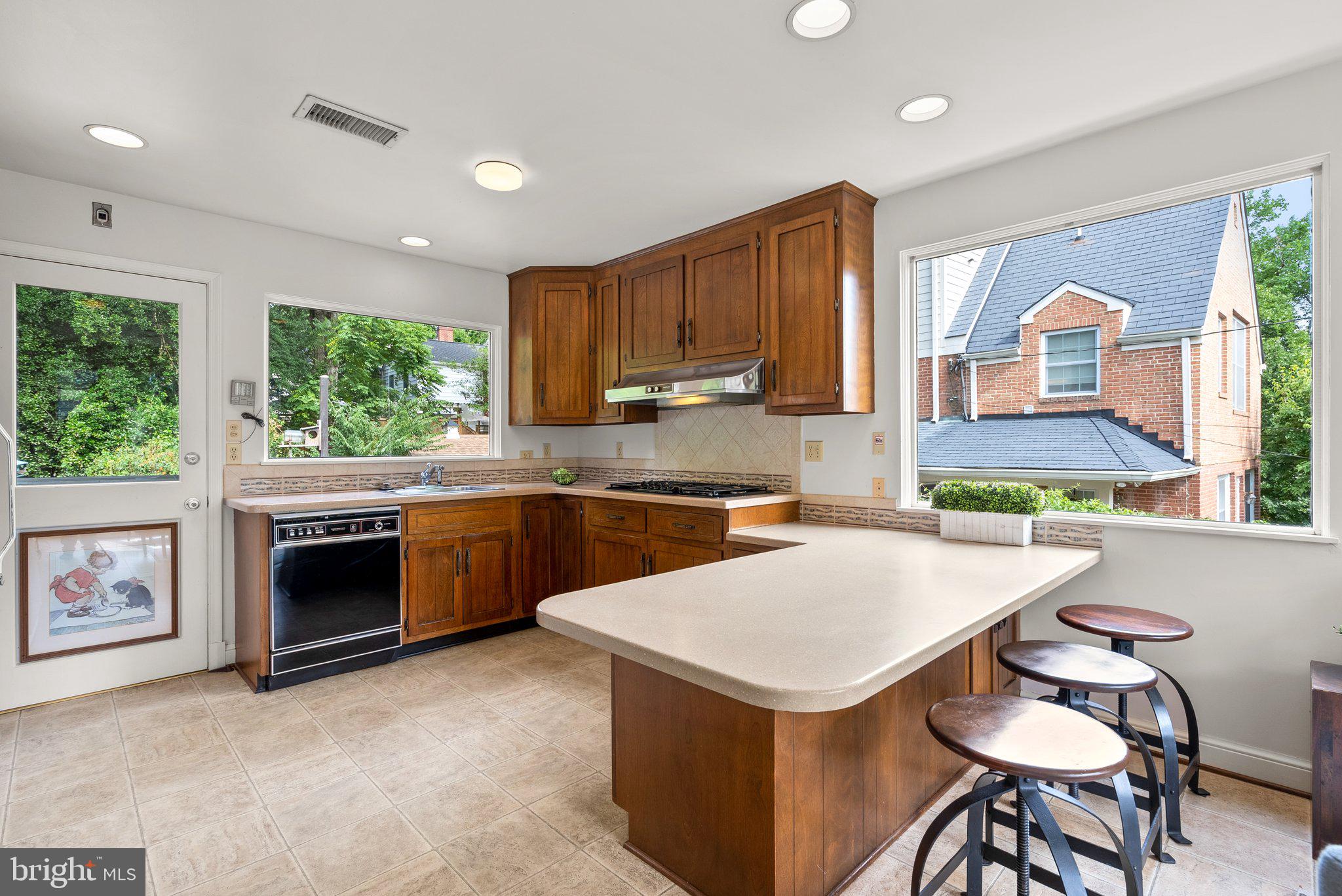 PARKWOOD - Residential