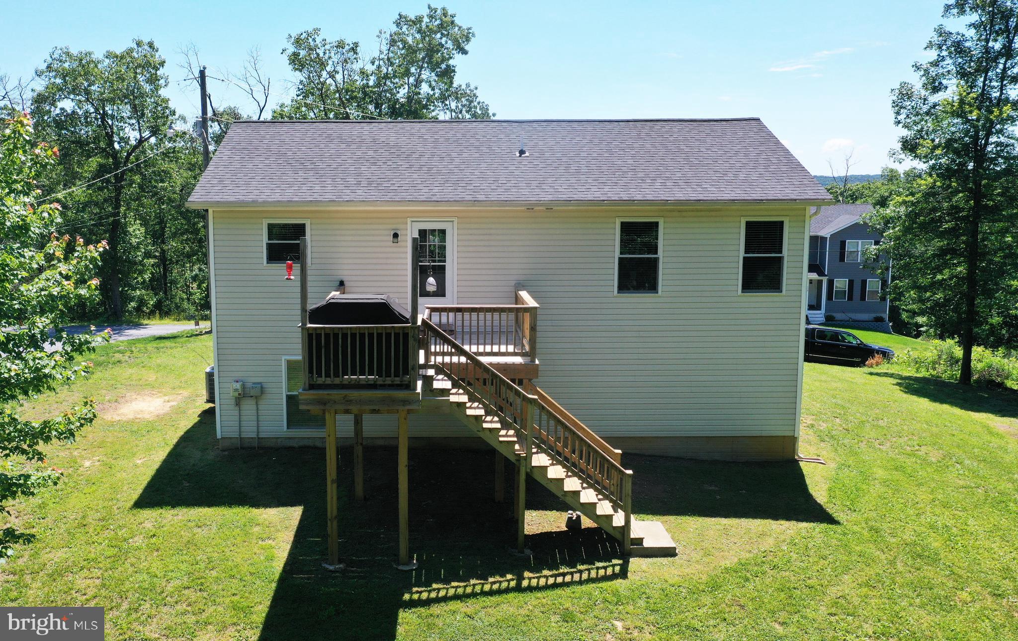 112 CORNSTALK TRAIL