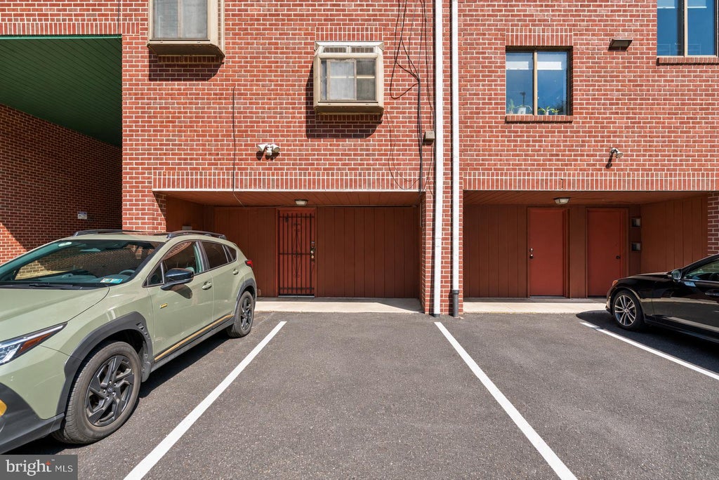 Photo of 808 - 00 Pine Street #A, PHILADELPHIA, PA 19107 (MLS # PAPH2679348)