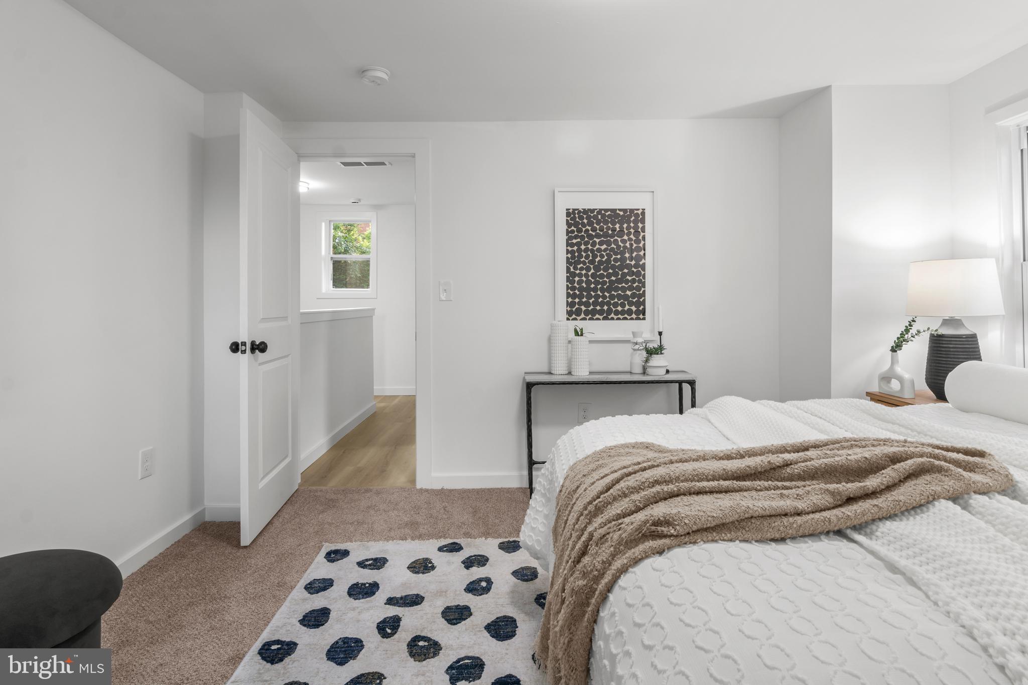 WINDSOR HILLS - Residential