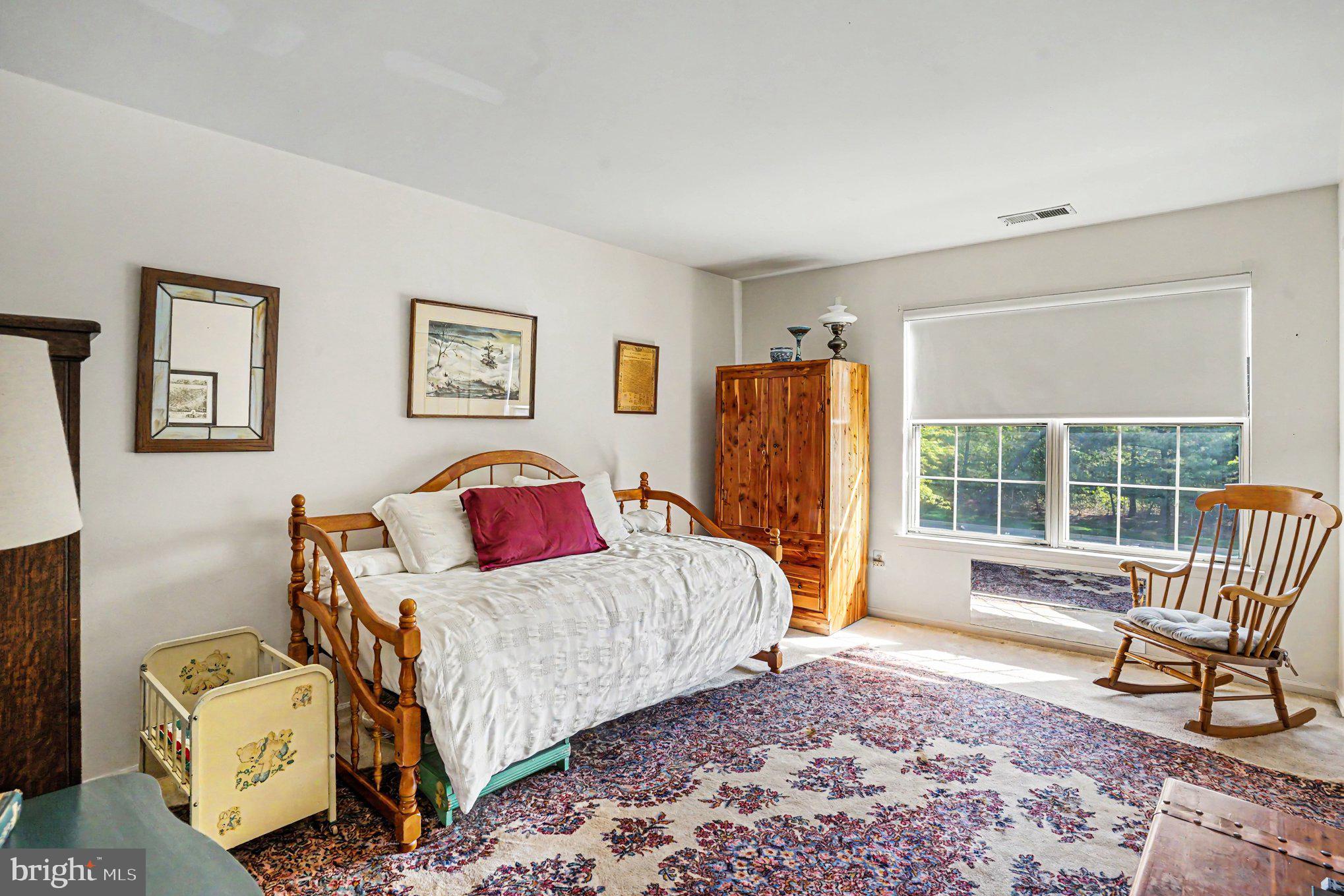 MONTGOMERY BROOK - Residential