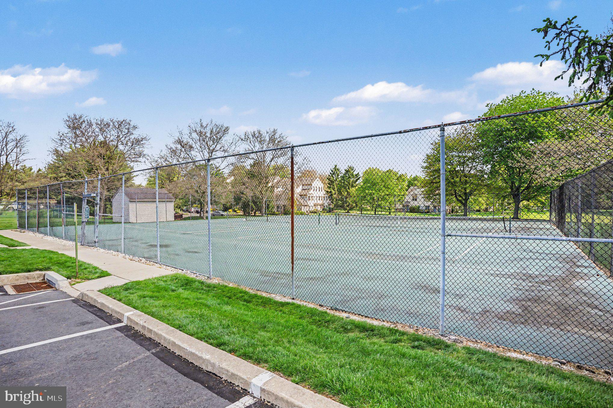 MONTGOMERY BROOK - Residential