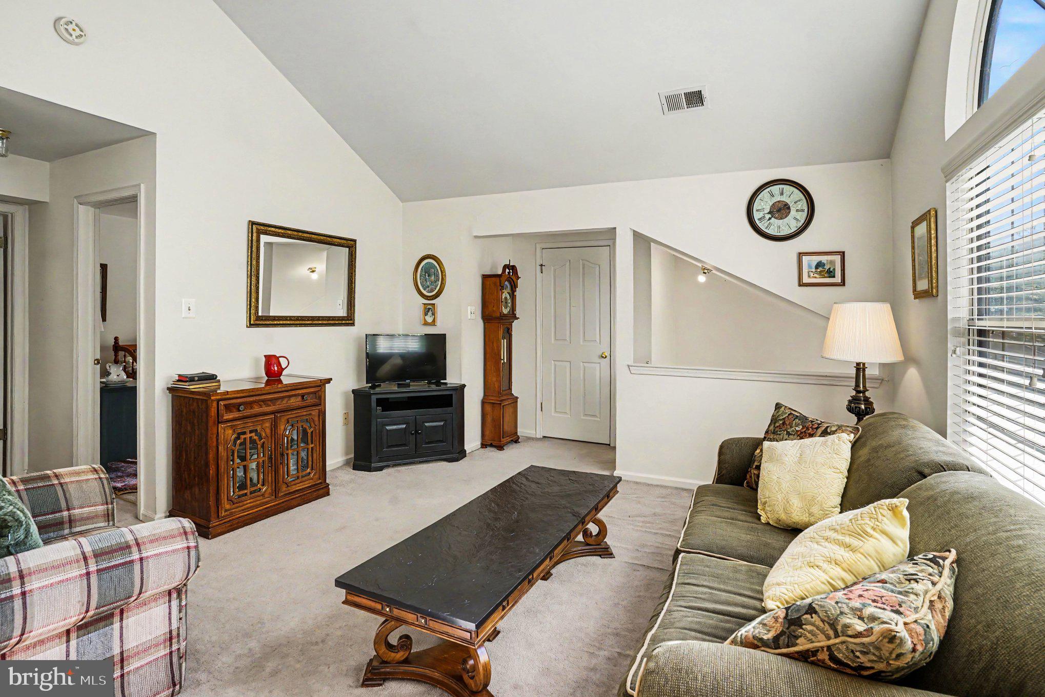 MONTGOMERY BROOK - Residential