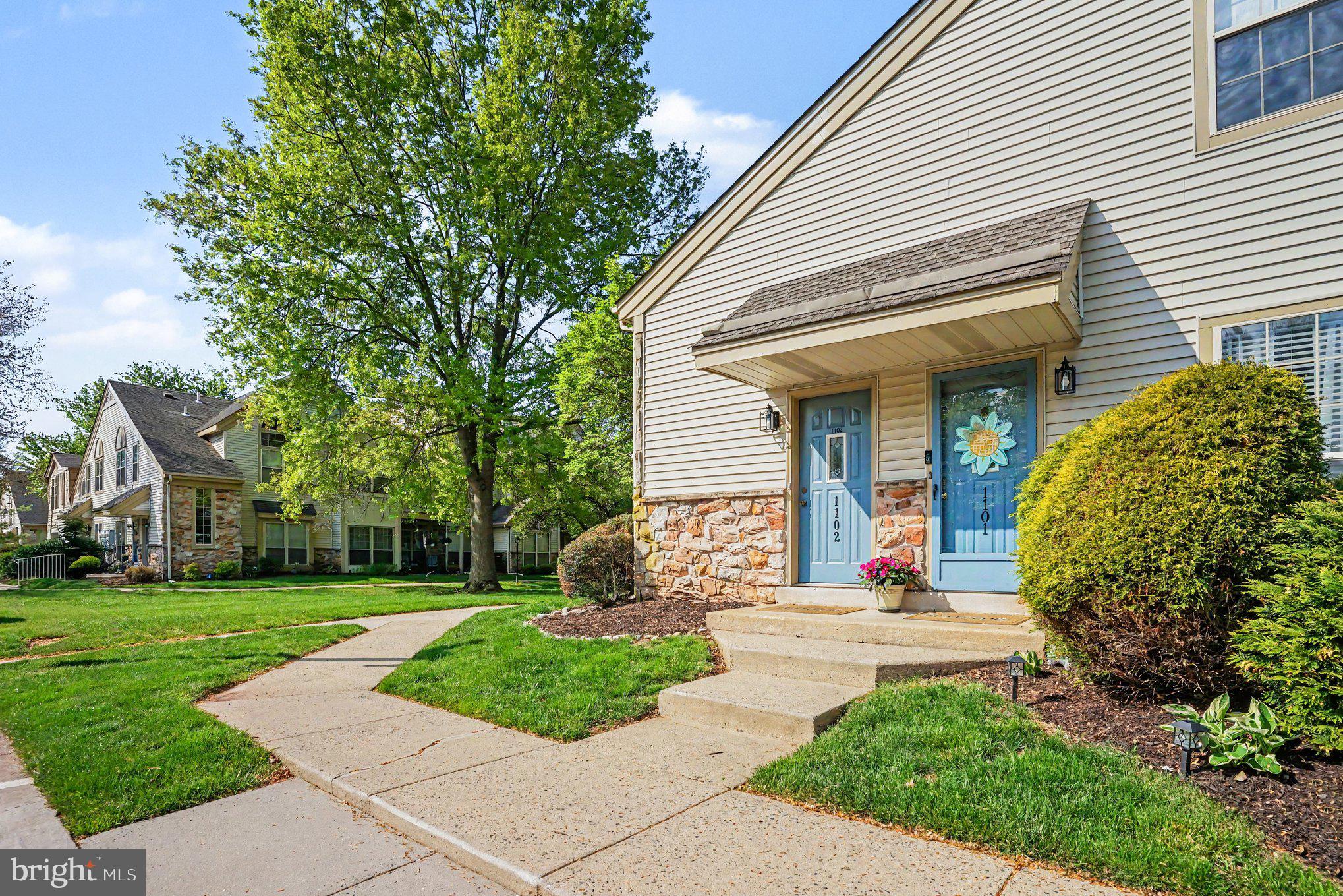 MONTGOMERY BROOK - Residential
