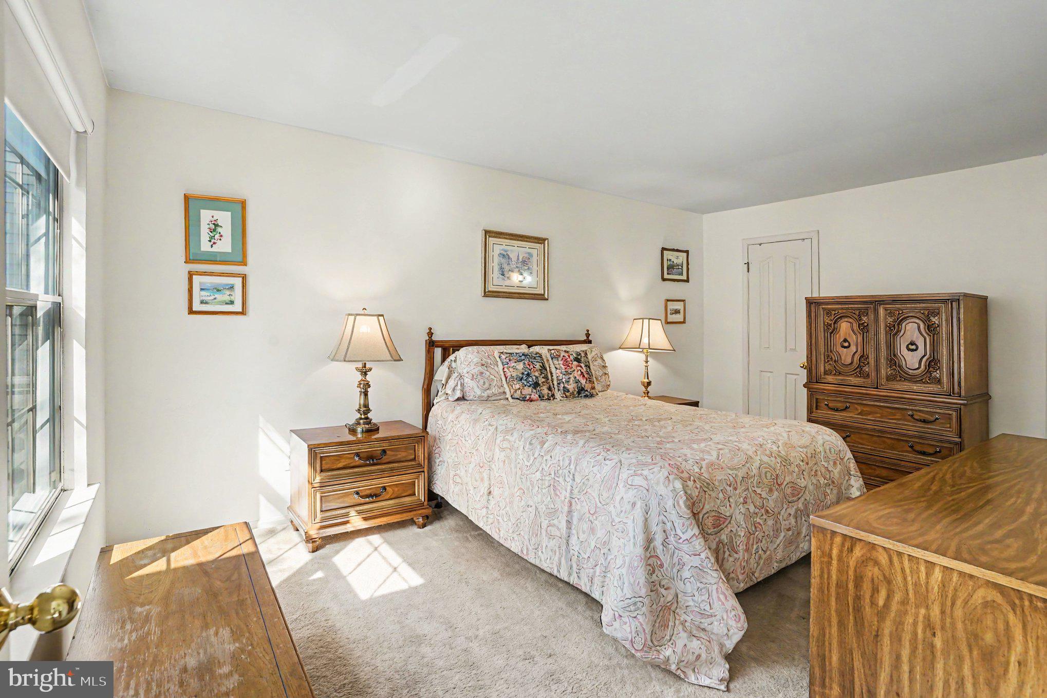 MONTGOMERY BROOK - Residential