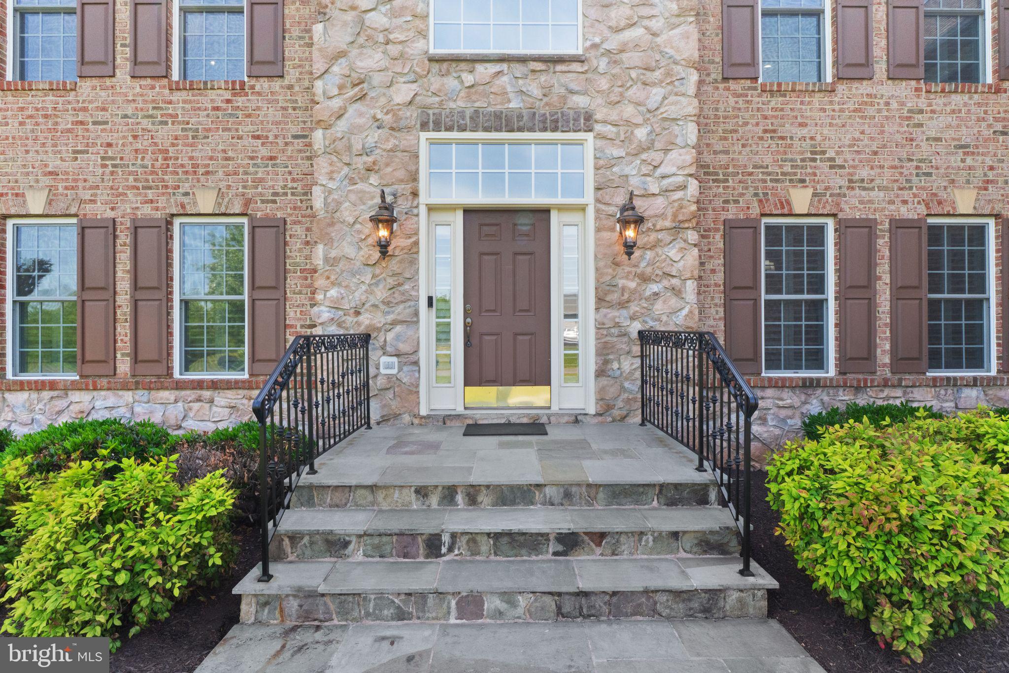 BROOKSIDE - Residential