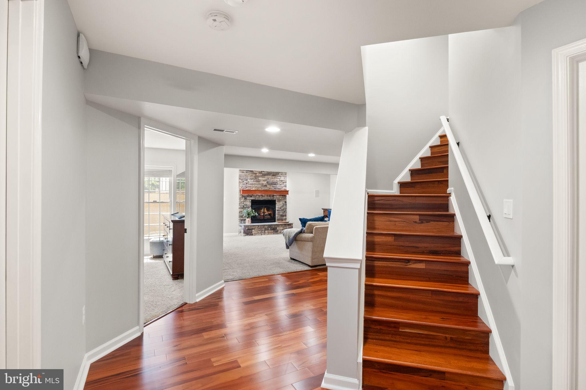 BROOKSIDE - Residential