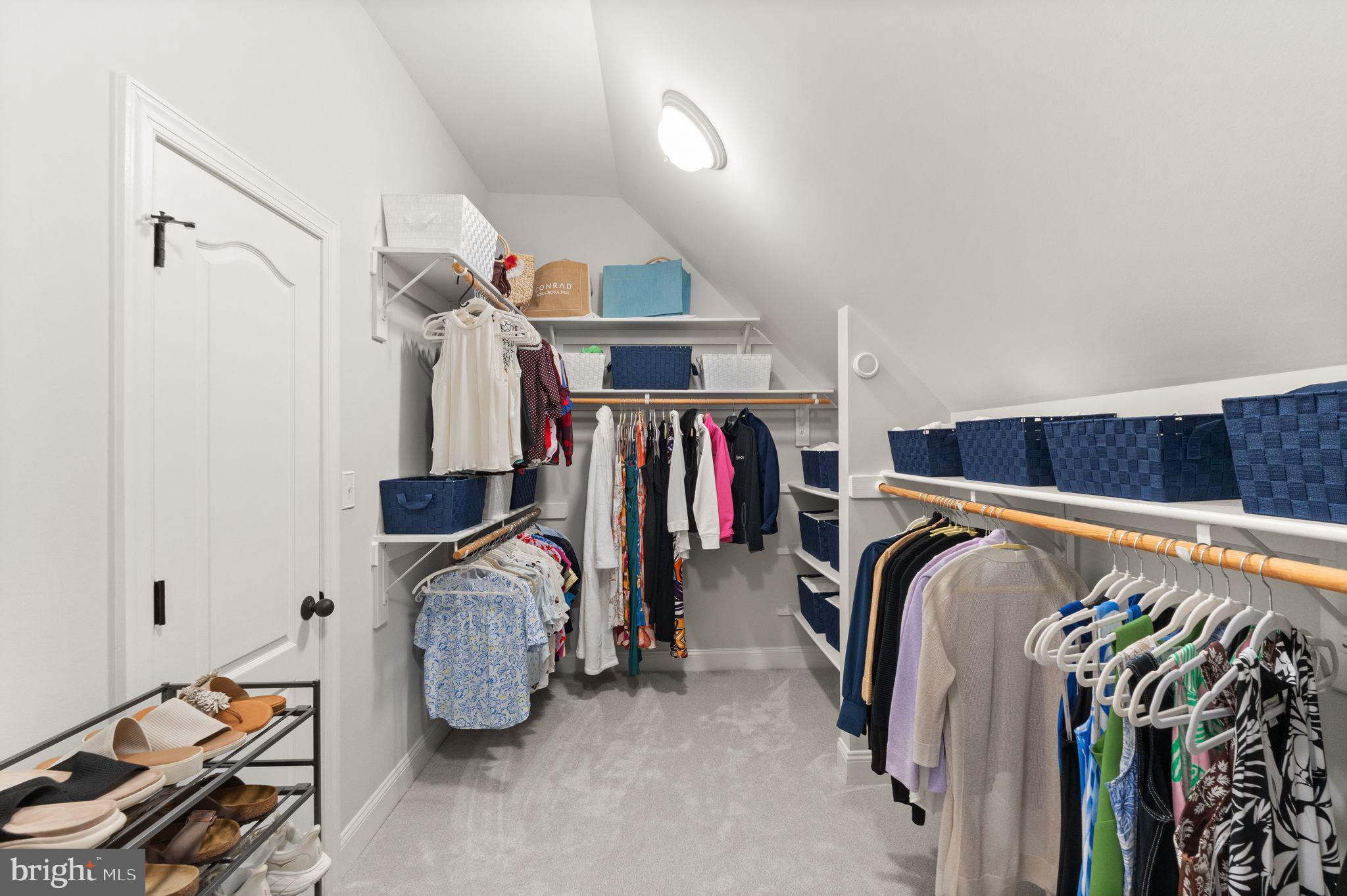 BROOKSIDE - Residential