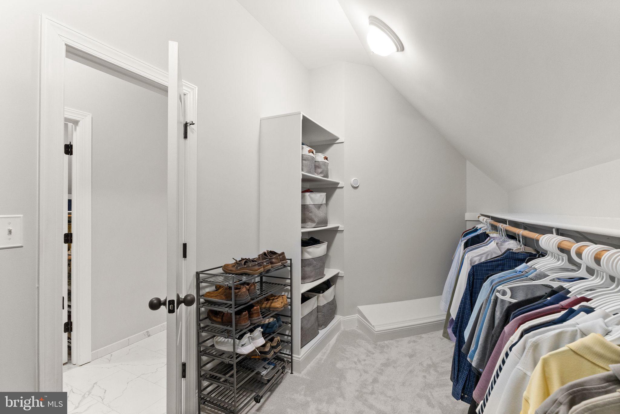 BROOKSIDE - Residential