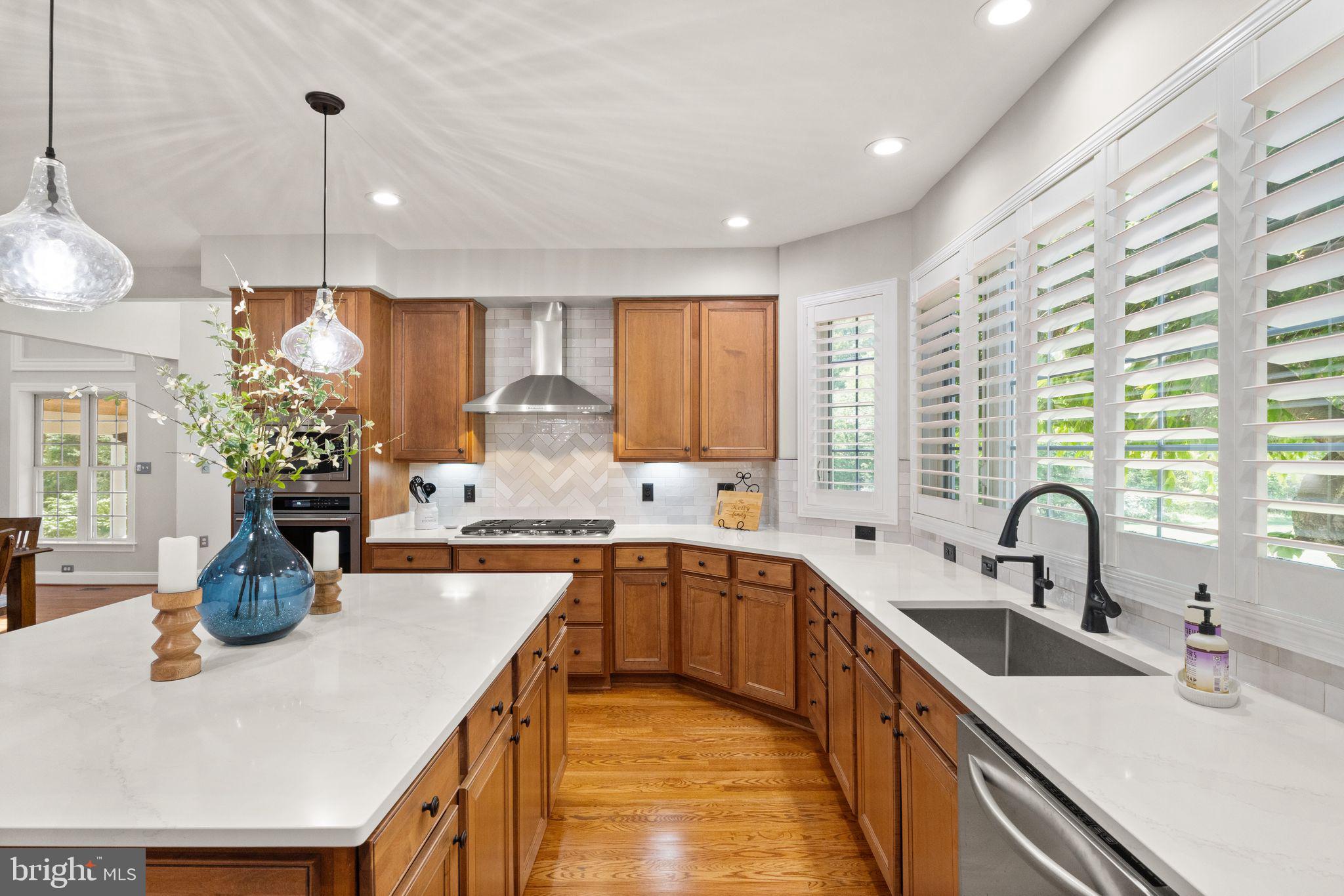 BROOKSIDE - Residential