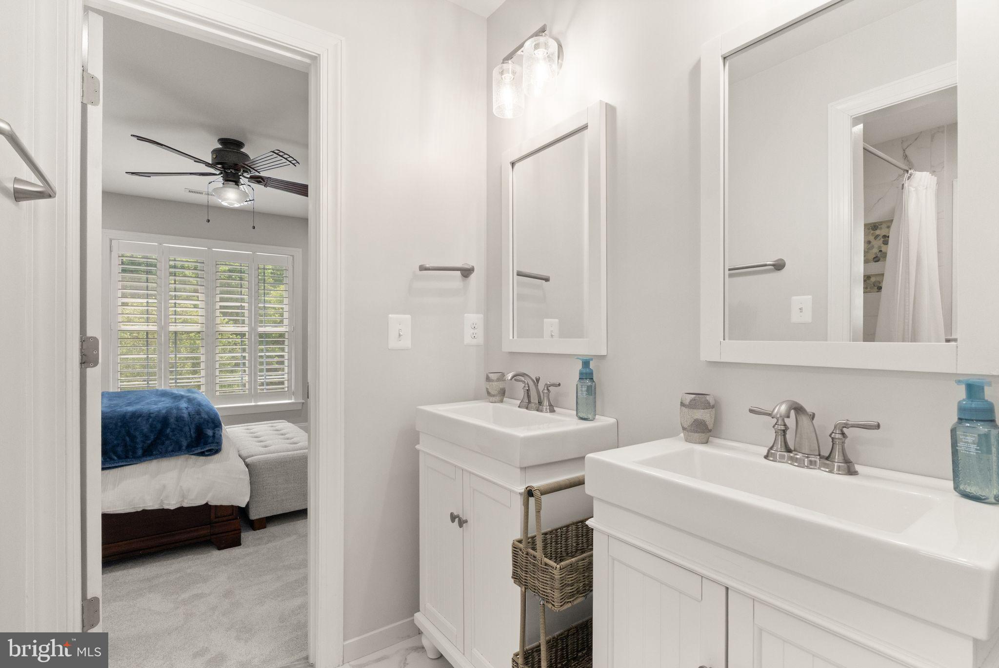 BROOKSIDE - Residential