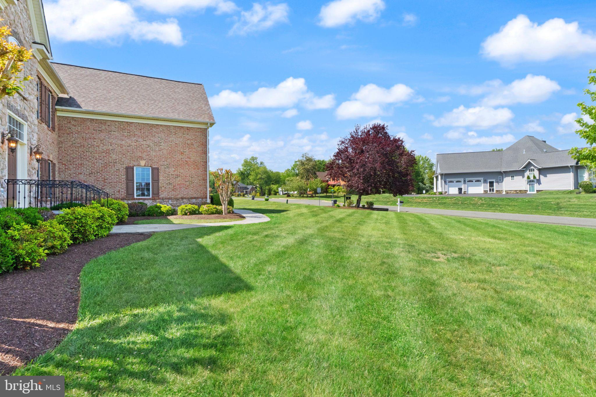 BROOKSIDE - Residential
