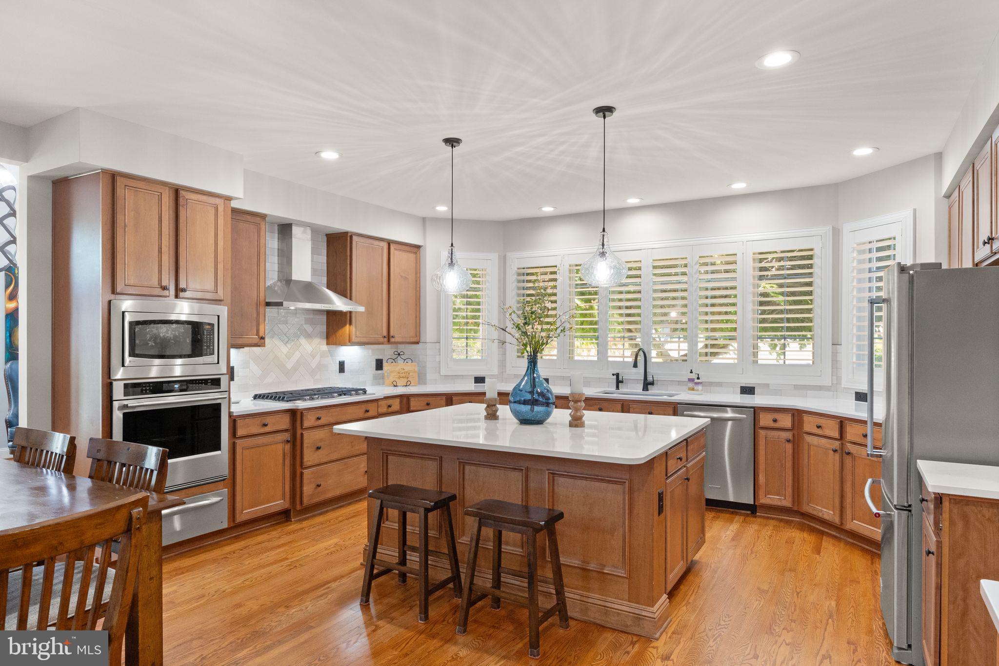 BROOKSIDE - Residential