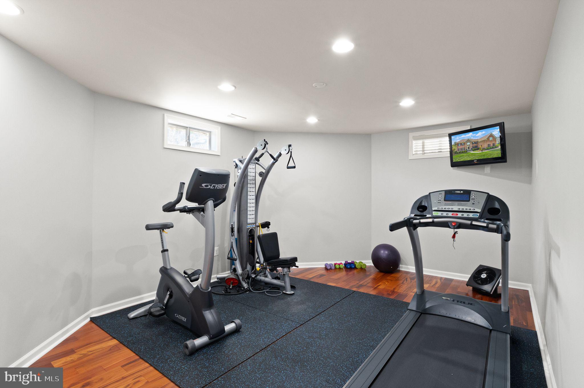 BROOKSIDE - Residential