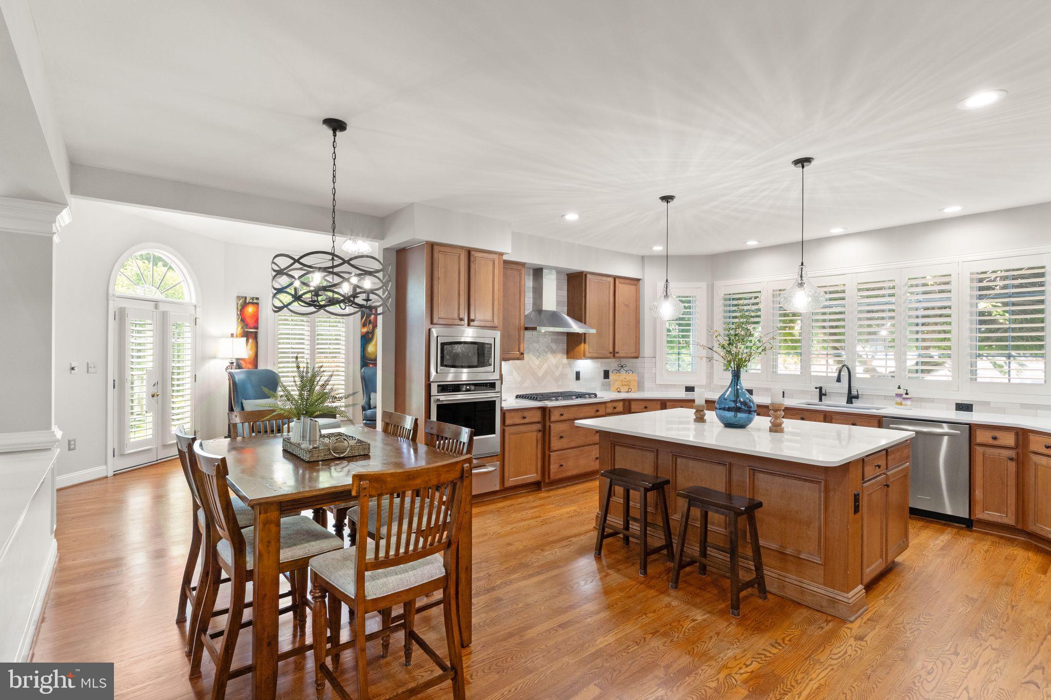 BROOKSIDE - Residential