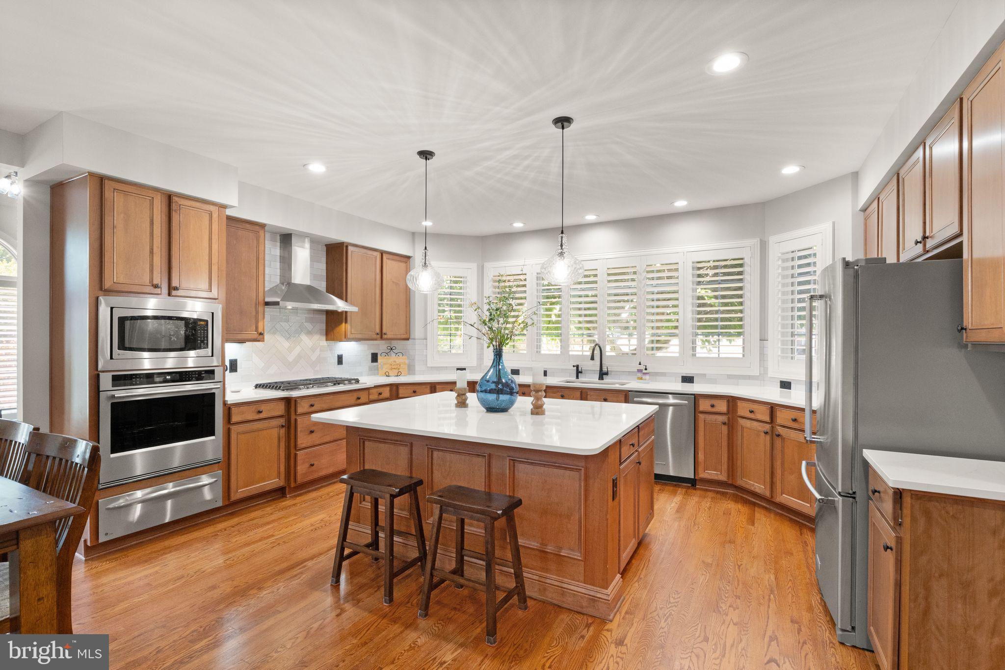 BROOKSIDE - Residential