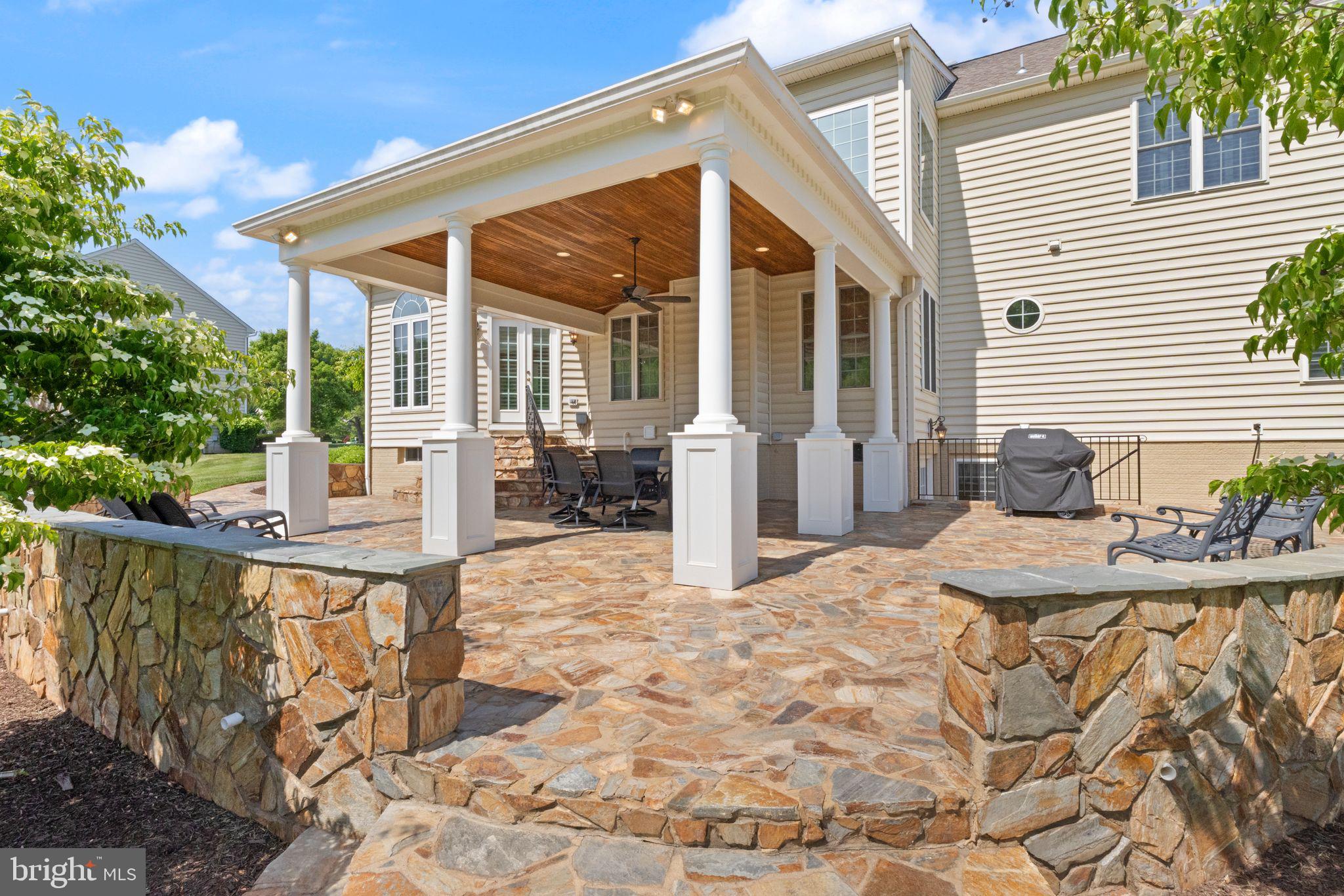 BROOKSIDE - Residential