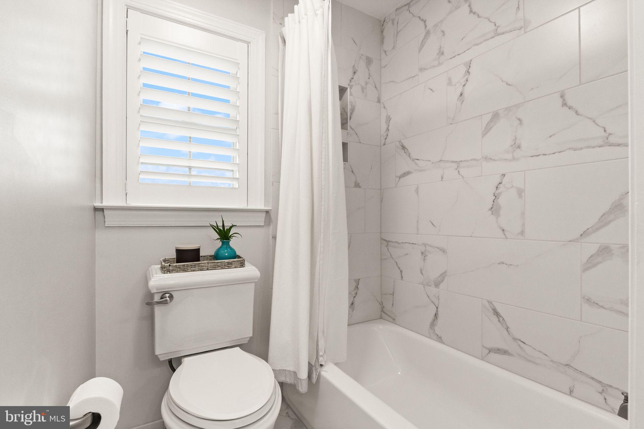 BROOKSIDE - Residential