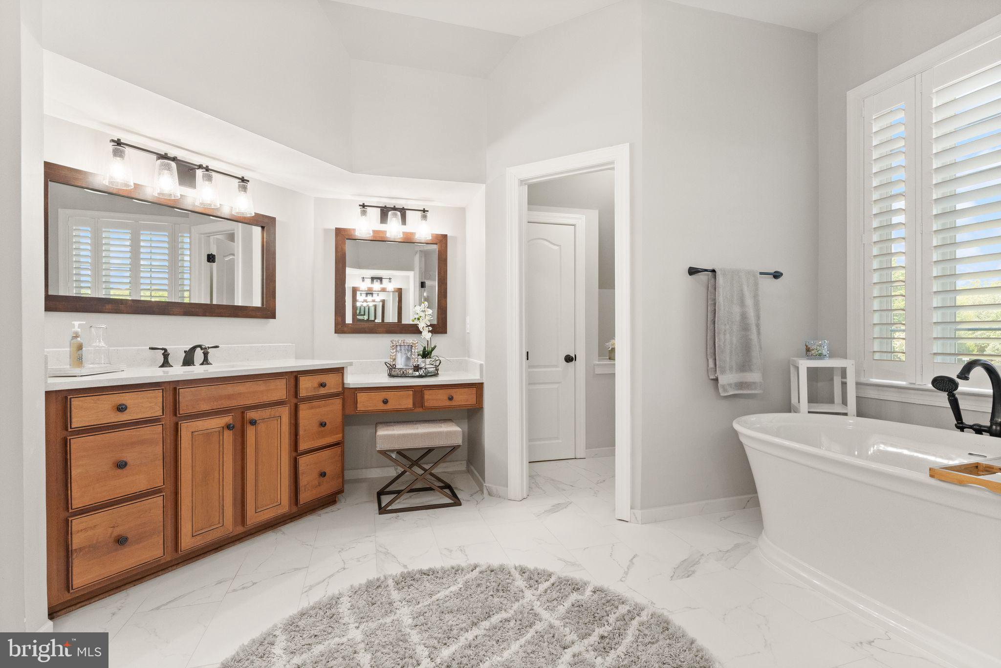 BROOKSIDE - Residential
