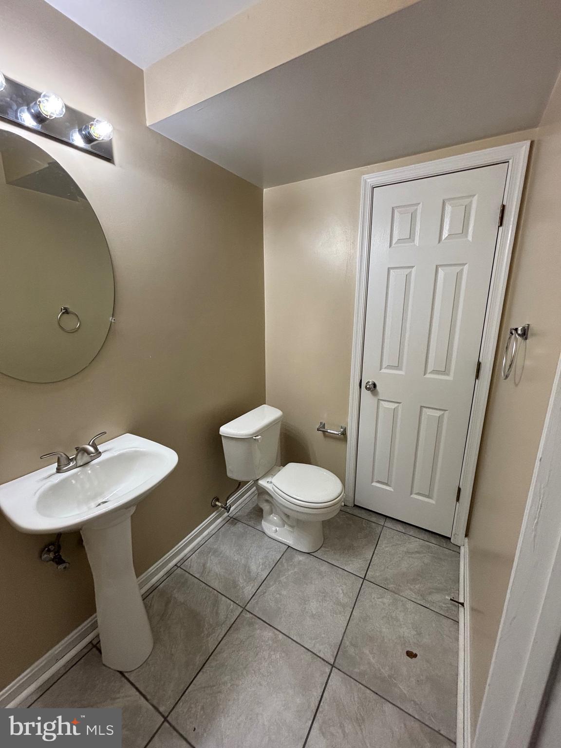 CHERRY CROFT - Residential Lease