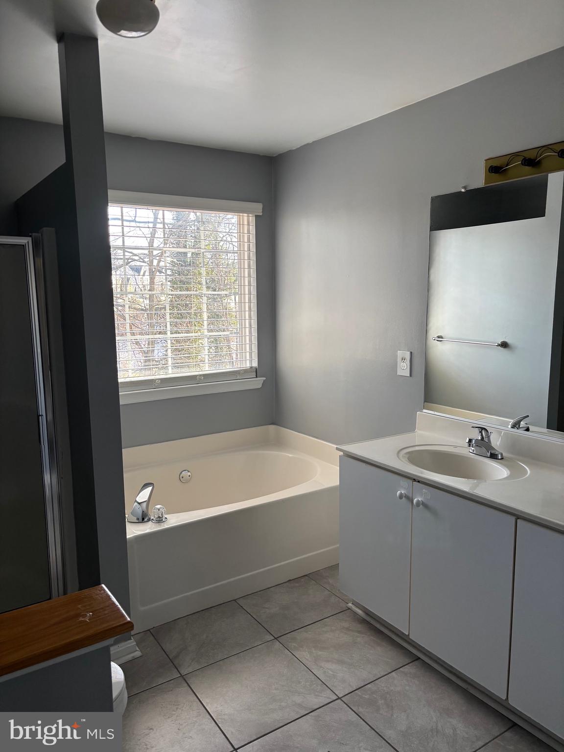 CHERRY CROFT - Residential Lease