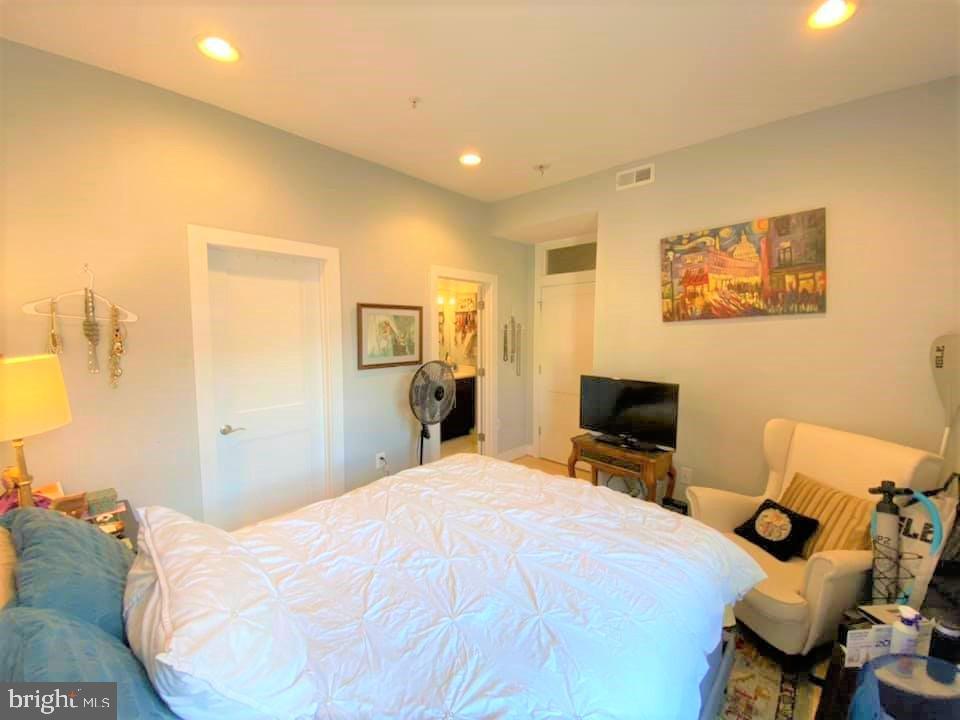 COLUMBIA HEIGHTS - Residential Lease