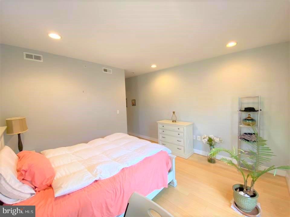 COLUMBIA HEIGHTS - Residential Lease