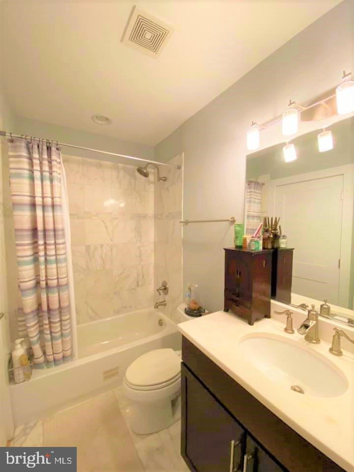COLUMBIA HEIGHTS - Residential Lease